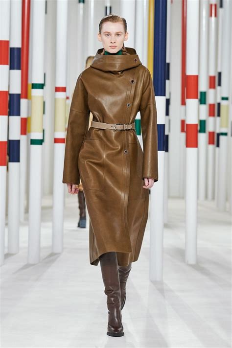 hermes show 2020|At the Paris Fashion Week Hermès Fall 2020 show, minimalism .